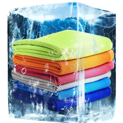 China Low MOQ Compressed Magic Sports Travel Outdoor Ice Towel Cooling Cool Mat Against Hot Weather for sale