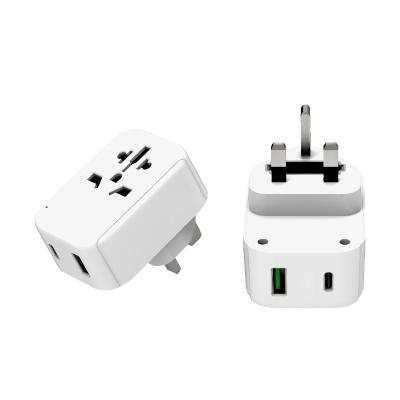 China Safty Travel Adapter World to UK Pin Convert Power Plug Converter Charger for sale