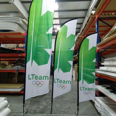 China FLYING outdoor beach advertising wind swooper feather flying flags tear drop banner and promotional tear drop beachflag for sale