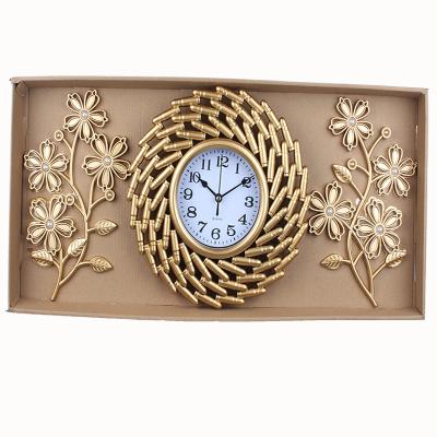 China Antique style promotion home hot sale plastic decoration set of three pieces of wall clock for sale