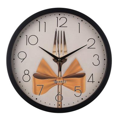 China Antique Style Art Fork And Spoon Design Plastic Tableware Kitchen Decorative Wall Clock for sale