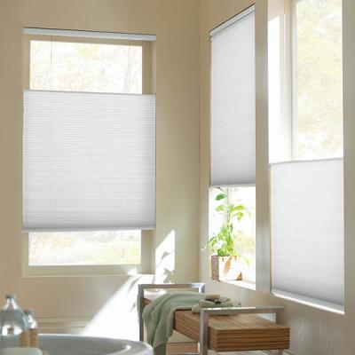 China Dustproof/Waterproof/Easy to Clean/Anti-Fire Light Filtering Shades Honeycomb Separation Supply Plant for Bathroom for sale