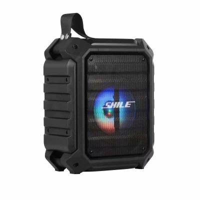 China CE Certificate BT Wireless Outdoor Portable Music Battery Active Speaker With Light Manufacturer for sale