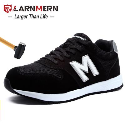 China LARNMERN Toe Stripe Fly Cloth Reflective Work Shoes Men Safety Breathable Sneaker Steel Toe Work Shoes Ultra Lightweight for sale