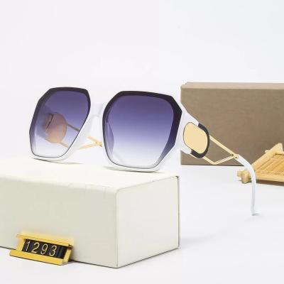 China Fashion sunglasses high quality famous brands wholesale price luxury designer sunglasses for men and women for sale