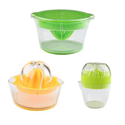 China Sustainable Plastic Multifunctional Portable Hand Lemon Orange Manual Squeezer for sale