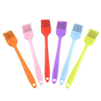 China Easily Cleaned Kitchen Basting Pastry Silicone Frying Oil Heat Resistant Baking Brush for sale