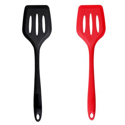 China Viable Kitchen Utensils Silicone Slotted Non-stick Pizza Spatula Heat Resistant Silicone Spatula for sale