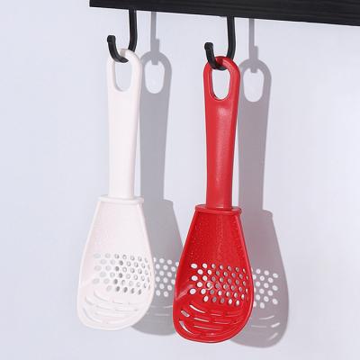 China 2022 Kitchen Accessories Skimmer Scoop Kitchen Sieve Viable Colander Grater Plastic Rice Spoon for sale