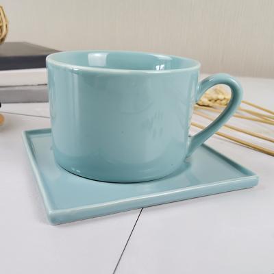 China New Tarpul 400ml Sustainable Custom Color Shine Glazed Bone China Ceramic Cup And Saucer for sale