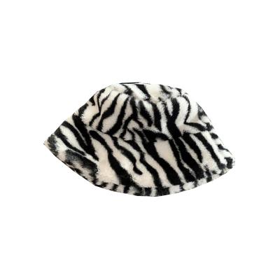 China Custom Comfortable Black And White New Pattern COMMON 2021 Warm Fisherman Hat for sale