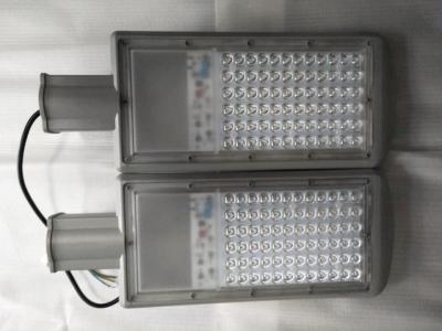 China SMD-de LEIDENE Straatlantaarnbol 8800LM 80W IP65 maakt 50000 Urenlevensduur waterdicht Te koop