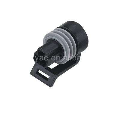 China 12065287/0441004 Delphi 3 pin Super Quality Waterproof Automotive Female Connector for sale