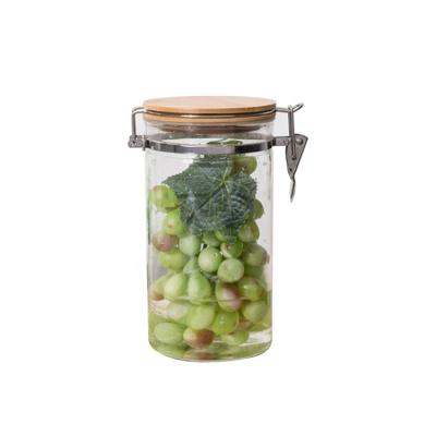 China Freshness Preservation Wholesale Vintage Glass Storage Large Jars Heat Resistant Glass Food Storage Jars for sale