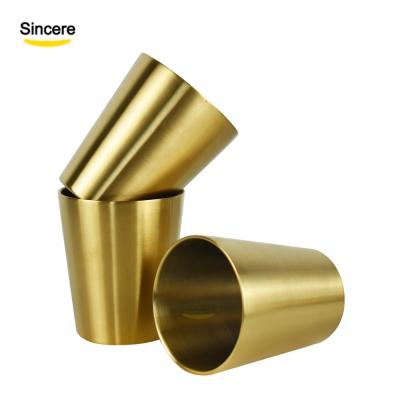 China Viable Wholesale Bar Mugs 10oz Double Wall Gold Stainless Steel Tumbler Glass Beer Mug for sale