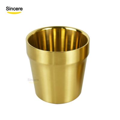 China Sustainable 8oz Gold Mug 304 Stainless Steel Drinking Mug Double Wall Insulate Coffee Mug for sale