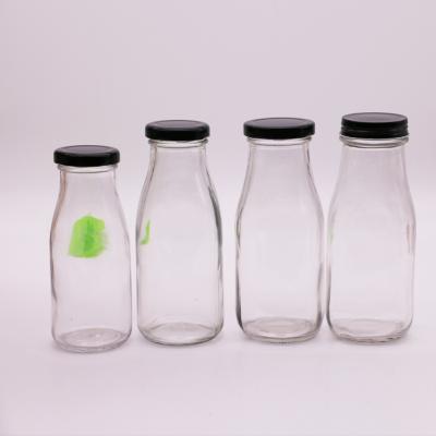 China Transparent Empty Food Storage 200ml Glass Bottle For Yogurt Fermented Food And Drink Milk Bottle Portable Sealed With Lid for sale