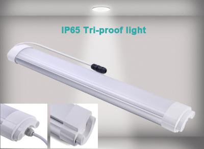 China IP65 5ft LED Linear Pendant Light Fixtures Outdoor 120lm/W Efficiency For Parking Lot , 80 CRI for sale