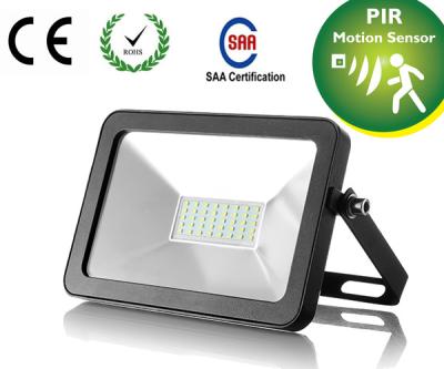 China Luz de inundação larga do diodo emissor de luz do ângulo do Super Slim exterior para o jardim/garagem home, branco neutro à venda