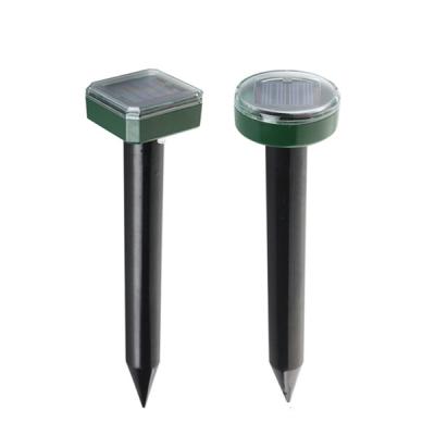 China Amazon 2 Pack Disposable Mole Mole Repellent Solar Powered Ultrasonic Reflector for sale