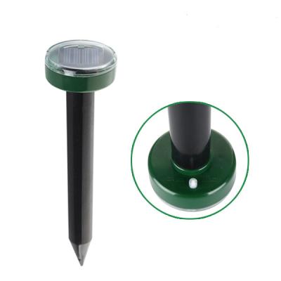 China Viable Waterproof Solar Mole Mice Repellent Ultrasonic Animal Pest Reflector for sale