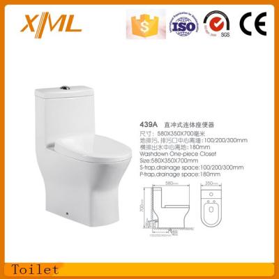 China Automatic Operation Sanitary Ware Siphonic One Piece Bathroom Toilet for sale