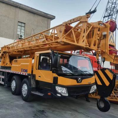 Chine 2019 QY50KA Grue de camion d'occasion avec hauteur de levage max. 48M en excellent état à vendre