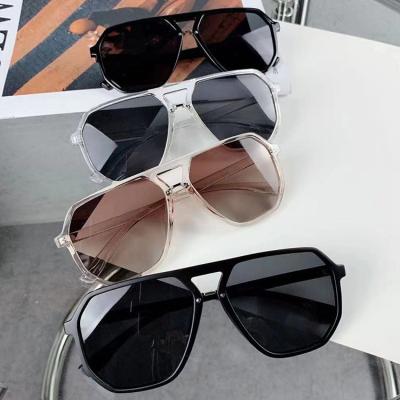 China Fahion 2021 Oversized Sunglasses Fashion Custom Women Eyewear Casual Sunglasses for sale