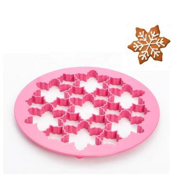 China Sustainable Christmas Snowflake Cake Cookie Cutter Mold Cartoon Cookie Cutters Baking Tools for sale