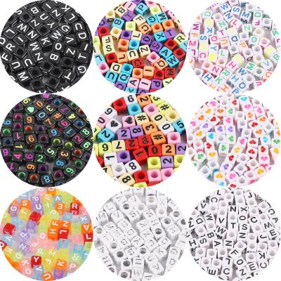 China Multicolor DIY Jewelry Accessories 6*6MM Crystal Acrylic Alphabet Beads For Jewelry Making for sale