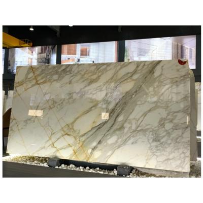 China Modern Italian Calacatta Gold Polished White Marble Table Top for sale