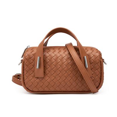 China 2023 fashion fashion luxury woven women's handbag single pillow bag can be single shoulder cross - body bag for women for sale