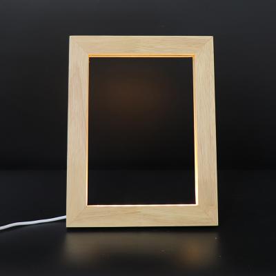 China Wholesale Modern Oak LED Light Photo Frame Vertical Oak Photo Frame With Led Light for sale