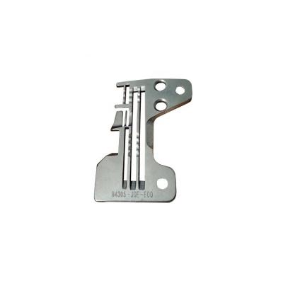 China JUKI MO-3914 R4305-J0F-E00 clothing machine parts sewing machine accessories needle plate formo-3914 for sale