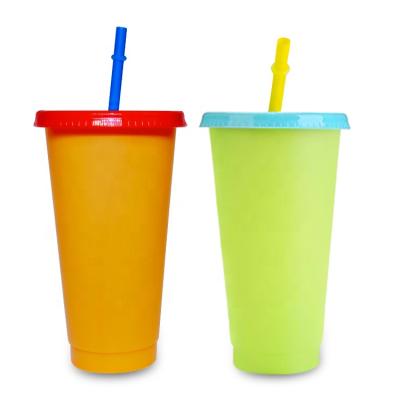 China Viable New Product BPA Free 24 Ounce Reusable Plastic Color Changing Cups Cold Colors Changing Plastic Cup for sale