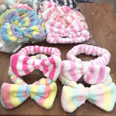 China Wholesale Velvet Microfiber Soft Sponge Face Wash Shower Beauty Spa Leopard Fluffy Facial Make Up Bow Headband Set For Women for sale