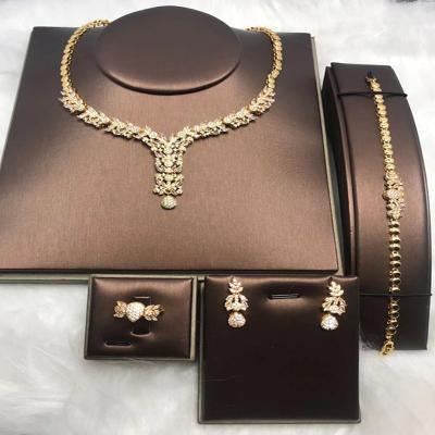 China Factory Wholesale High Quality Jewelry Set Dubai Wedding Necklace Bridal Jewelry 4 Pieces Set 24K Gold Plated Diamond Jewelry For Women for sale