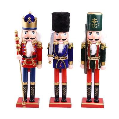 China OEM 15 Inch Hand Painted Nutcracker Soldiers Christmas Wooden Crafts Luxury Home Decoration For Xmas for sale