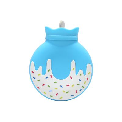 China Newest Custom Shape Shenzhen Silicone u Separate Cover Long Side Pouches Hot Water Bag With Heart Plush for sale