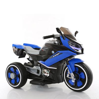 China MP3/USB/TF Music Player/Led light/Remote Remote Control battery operated car kids plastic drive car toys electric Ride-On Car for sale