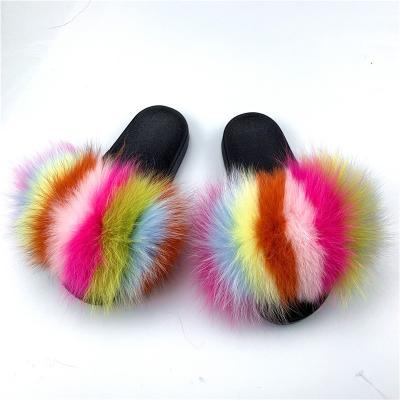 China Fashion Trend Fox Fur Women's Home Eva Flip-Flop Casual Beach Shoes Furry Women Bedroom Fur Slippers for sale