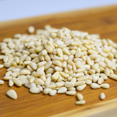 China High Quality Cedar Pinenut Kernels/Raw Pine Nut Snacks for sale