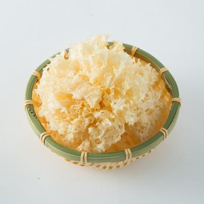 China Beautiful Appearance Delicious Dried Silver Ear Tremella Mushroom Good Quality Yellow Mushroom for sale