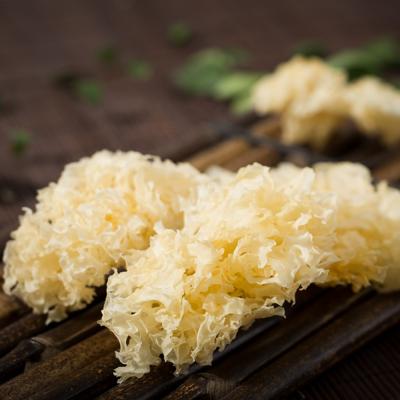 China Beautiful appearance good price nutrient dried gutian white tremella mushroom for sale