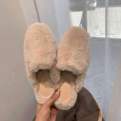 China CUSHIONING Faux Furry Flat Crossover For Women Fashion To Outdoor Shoes Cheap Fluffy Bedroom Bedroom Slipper Slide Wholesale Women Fur Slippers for sale