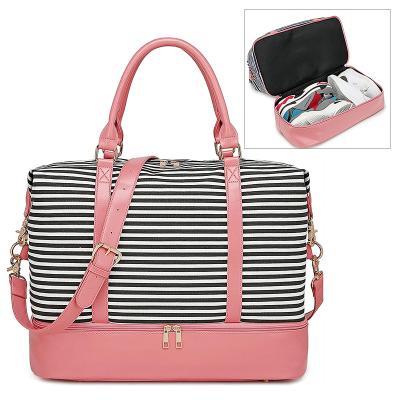 China Lady Holdall Ladies Tote Weekender Bag Spend A Night Bag Pink Striped Canvas Fashionable Duffel Bags For Girls Women for sale