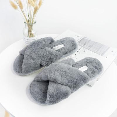 China 2022 Fashion Trend Women's Furry Plush Slippers Bedroom Slips Cross Band Open Toe Sandals For Ladies Size 6-11 for sale