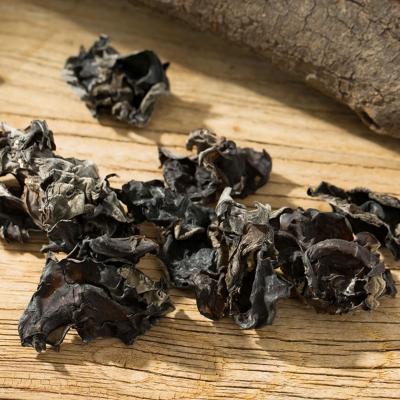 China Then use it to soak the black fungus wholesale dry high quality wooden ear for sale