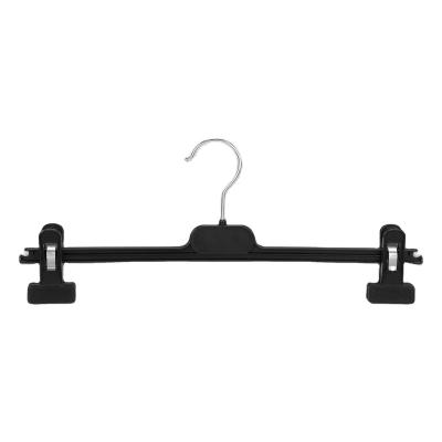 China 2022 eco-friendly top flat style with metal hook wrinkle free skirt hanger clips for hangers for sale