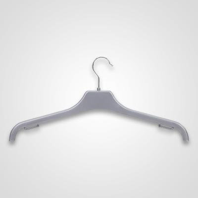 China Best Seller Eco-friendly China Made Gray Tops Jacket Hanger For Clothes Plastic Hanger Hook for sale